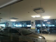 -米卡行汽车售后服务中心(滨江店)