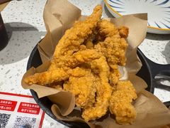 -必胜客(璞丽中心店)