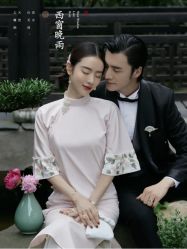 -易摄影婚纱摄影工作室