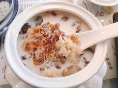 -广信牛奶甜品世家(台东店)