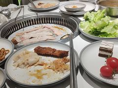 -欢乐牧场·海鲜烧烤涮自助餐(蚌山万达店)