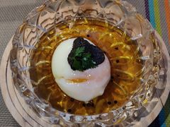 鱼子酱配黑松露温泉蛋-解放碑威斯汀酒店-知味国际美食餐厅