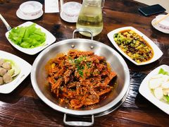 -张大师鸭爪爪特色干锅(南湖店)