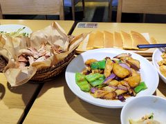 -关东小磨东北菜(上海长风大悦城店)