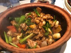 -八府香鸭·啫啫煲(华山路店)