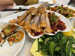 -覃记海鲜美食餐厅