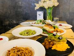 青酱蘑菇鸡肉意面-UPPER KITCHEN(延安路店)