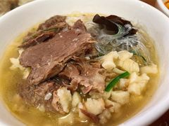 小炒羊肉泡馍（优质）-刘信牛羊肉小炒泡馍(回民街店)