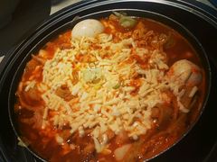 -三清洞摩西韩式年糕火锅(威高广场店)