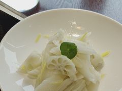 -湖畔鲁菜·二十年老字号餐厅(大明湖店)