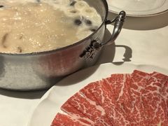 -洋房火锅(上海新天地南北里店)