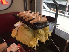 -左庭右院鲜牛肉火锅(金山万达店)