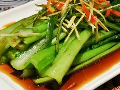 -亮欢寨酸汤鱼(沙冲路店)