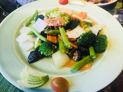 -Lam Vien Restaurant