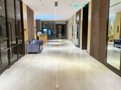 -上海漕河泾万丽酒店