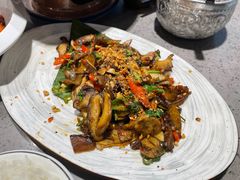 -觅山云南菜(泊富ICITY店)