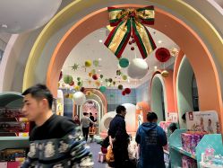 -奈尔宝·儿童乐园·亲子餐厅(华采天地店)