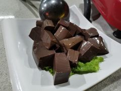 -墨脱石锅椰子鸡•香草鸭•东山羊(大东海店)