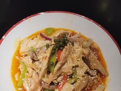 -麻六记(凤凰汇店)