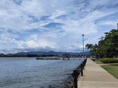 -Sunset Bar(丹绒亚路香格里拉店)
