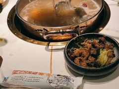 -牛人日志·鲜牛肉骨汤火锅(万科里瑧店)