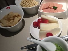 -海底捞火锅(杭州庆春路夜宵主题店)
