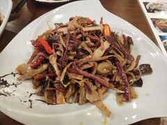 -小厨子私房菜·云南美食店