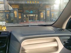 -万宝海鲜舫(劳动公园店)