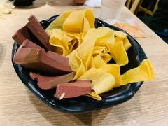 鸭血-呷哺呷哺(新世界百货望京店)