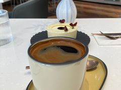 -潮一不贰·法式甜品·生日蛋糕·西式简餐(外滩店)