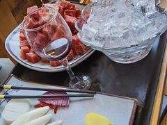 -毛辣果·贵州红酸汤牛肉火锅(西单店)