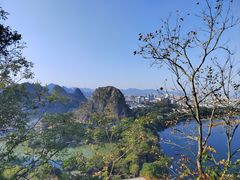 -叠彩山景区