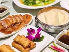 -湖庭壹品鸭王·传统北京烤鸭·别墅私房菜·庭院宵夜(江宁店)
