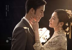 -雪中彩影婚纱摄影·微光艺术中心