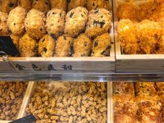-金色麦甜糕点(面包.蛋糕.华苑店)