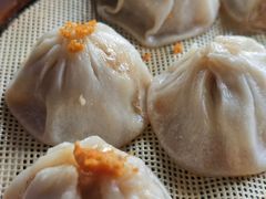蟹粉小笼包-忆秦园小笼包(惠山古镇总店)