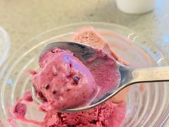 -坤思特1688咖啡(五洲花城店)