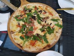 黑松露风干火腿披萨-COMMUNE幻师(五角场店)