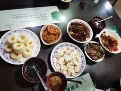 -龙老五汤店(站前西路店)