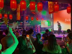 -VIVA·百人年会团建篮球场轰趴馆