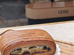 -VERIE BAKEHOUSE