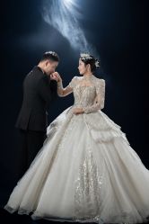 -MAO亲爱的猫婚纱摄影工作室