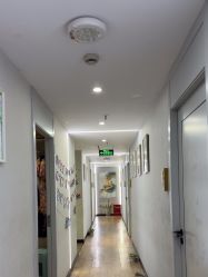 -美丽步骤眼部理疗美容连锁机构