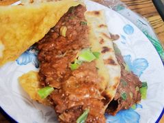 -溢心园香河肉饼总店