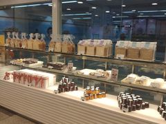 面包甜点陈列柜-BreadTalk面包新语(长寿路地铁站店)