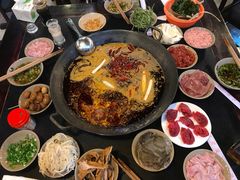 -星鸿社重庆老火锅(燃灯寺分店)