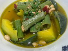 -新天明砂锅鱼头煲