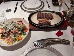 -Mogul Eatery·大亨餐酒馆