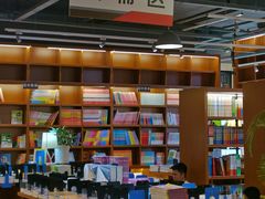 -博览书店(越秀悦汇天地店)