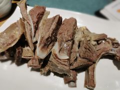 手抓羊肉-青海名吃尕张娃非遗烤肉(海湖总店)
